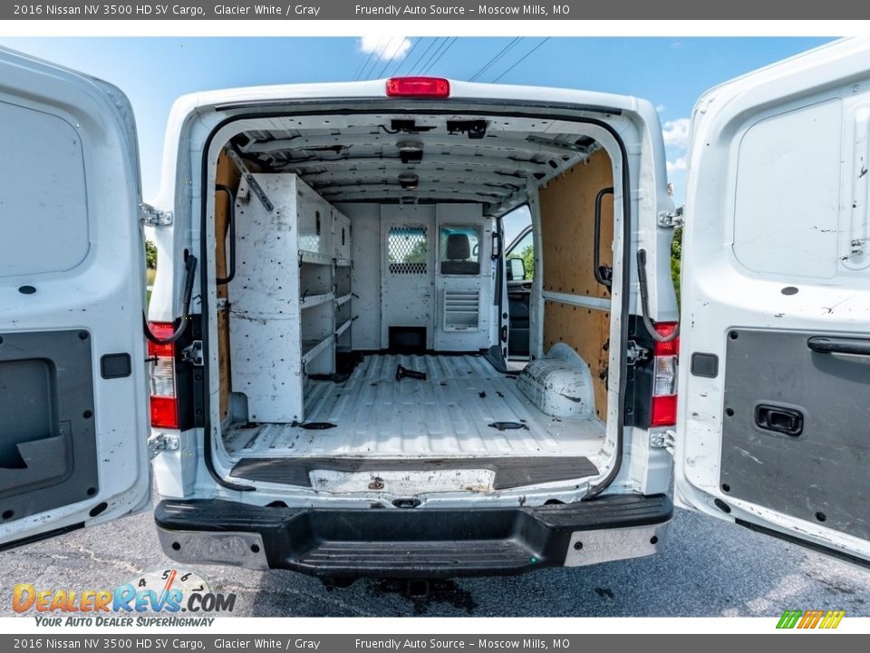 2016 Nissan NV 3500 HD SV Cargo Glacier White / Gray Photo #22