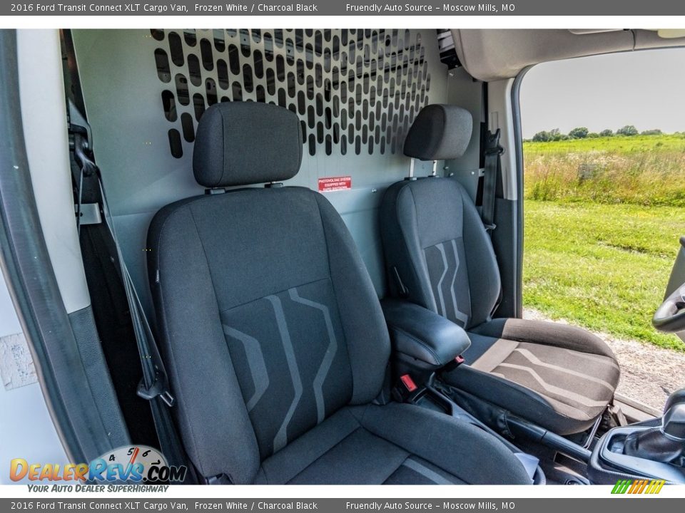2016 Ford Transit Connect XLT Cargo Van Frozen White / Charcoal Black Photo #30