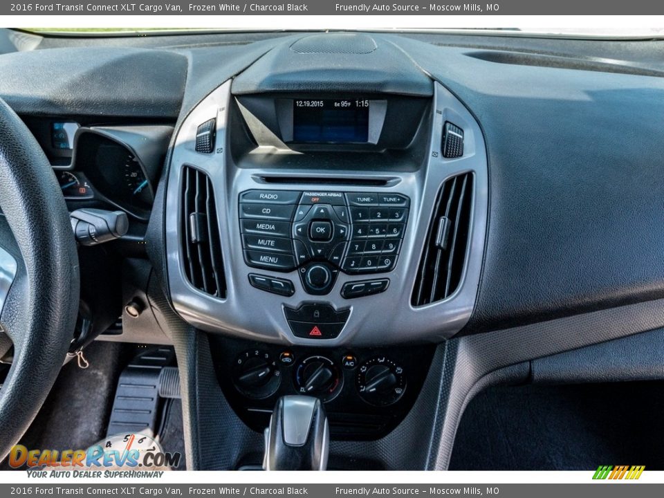 Controls of 2016 Ford Transit Connect XLT Cargo Van Photo #32