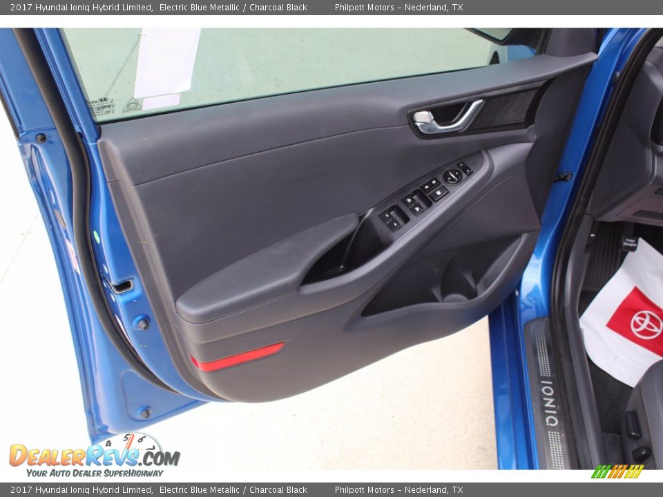 Door Panel of 2017 Hyundai Ioniq Hybrid Limited Photo #9
