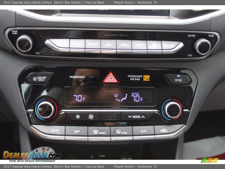 Controls of 2017 Hyundai Ioniq Hybrid Limited Photo #16