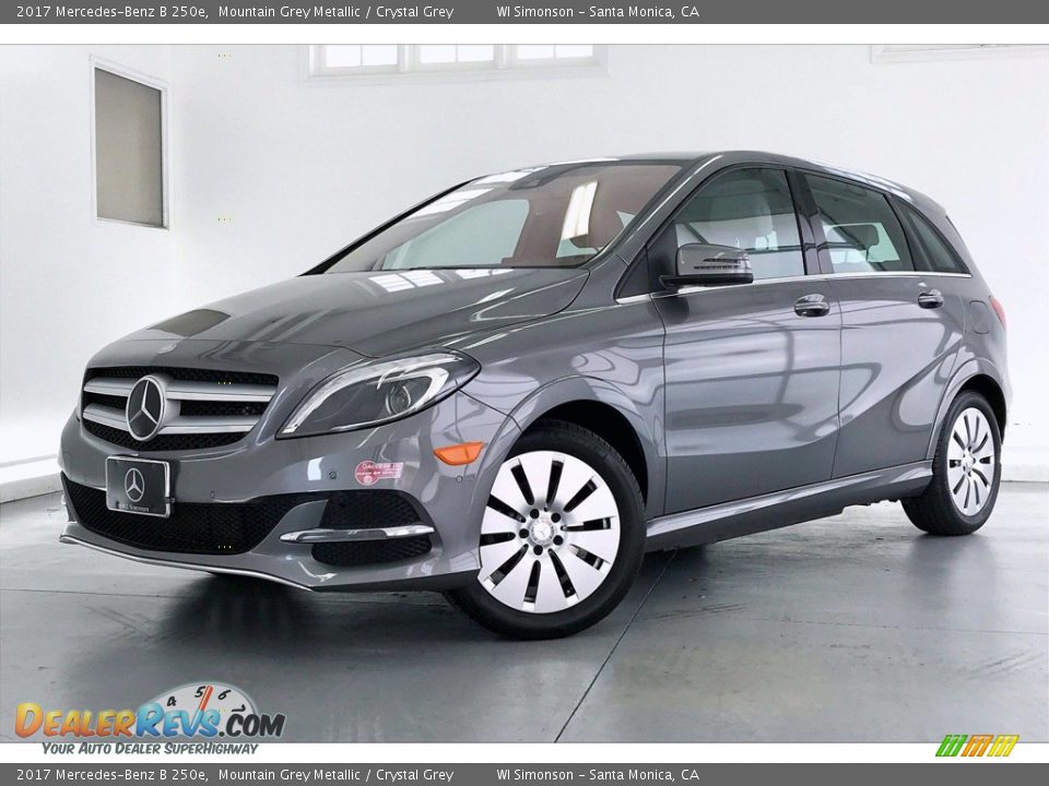 2017 Mercedes-Benz B 250e Mountain Grey Metallic / Crystal Grey Photo #12