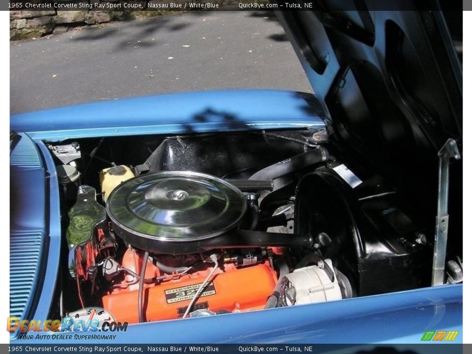 1965 Chevrolet Corvette Sting Ray Sport Coupe 327 cid 300 hp V8 Engine Photo #13