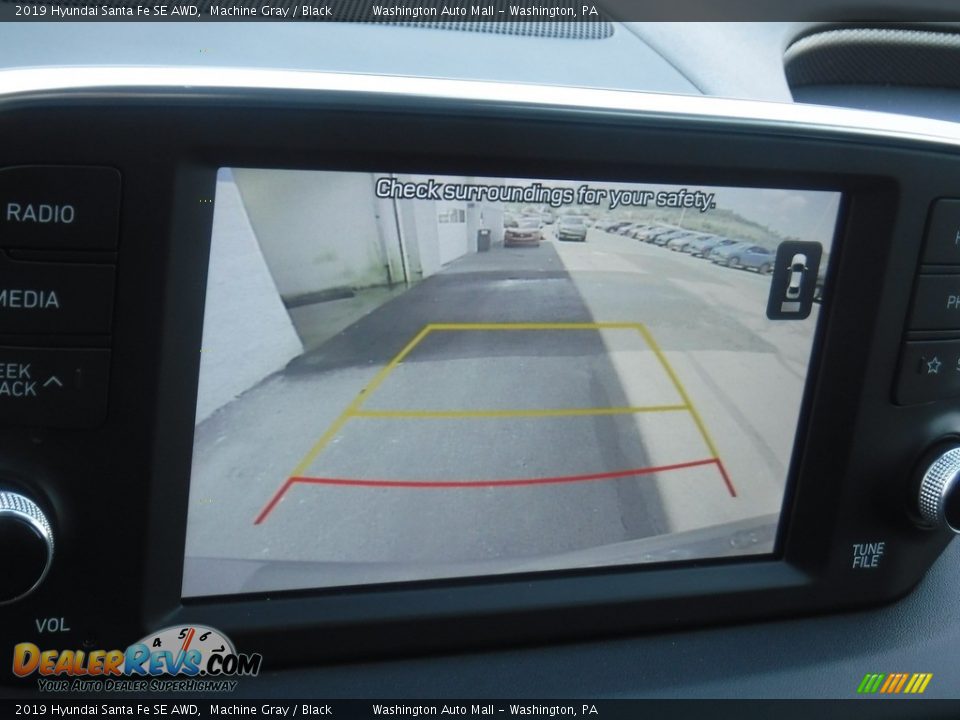 2019 Hyundai Santa Fe SE AWD Machine Gray / Black Photo #17