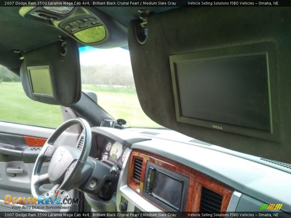 2007 Dodge Ram 3500 Laramie Mega Cab 4x4 Brilliant Black Crystal Pearl / Medium Slate Gray Photo #7
