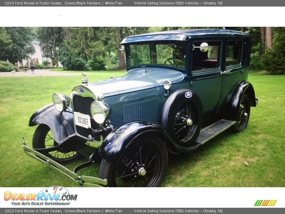 1929 Ford Model A Tudor Sedan Green/Black Fenders / White/Tan Photo #1