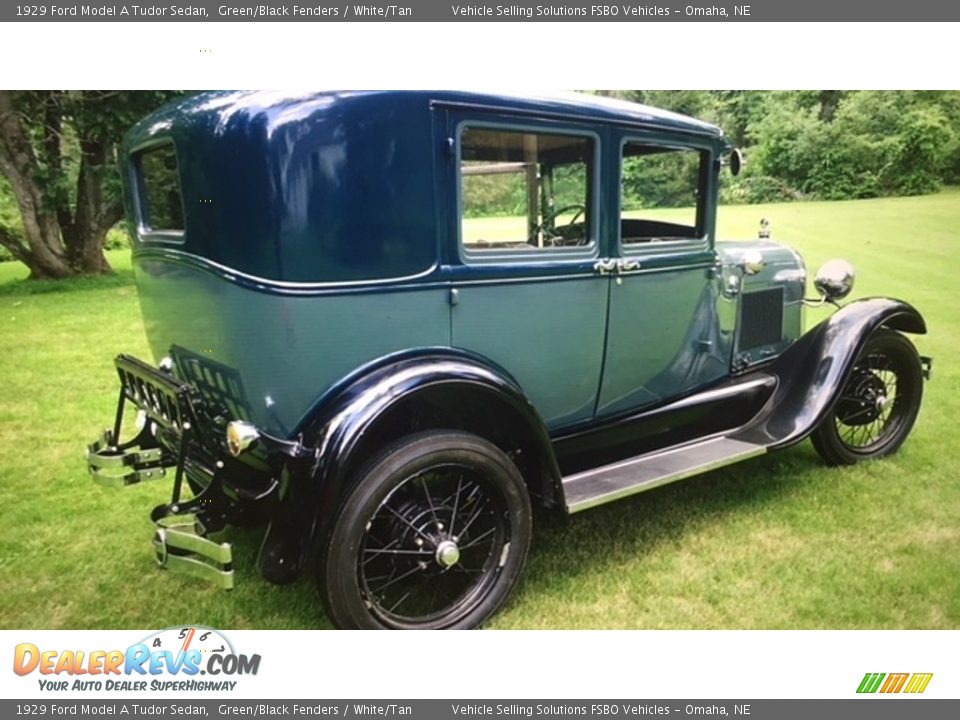 1929 Ford Model A Tudor Sedan Green/Black Fenders / White/Tan Photo #4
