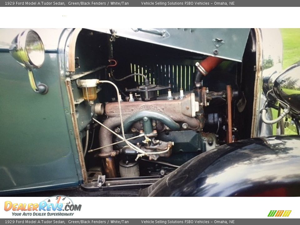 1929 Ford Model A Tudor Sedan Green/Black Fenders / White/Tan Photo #6