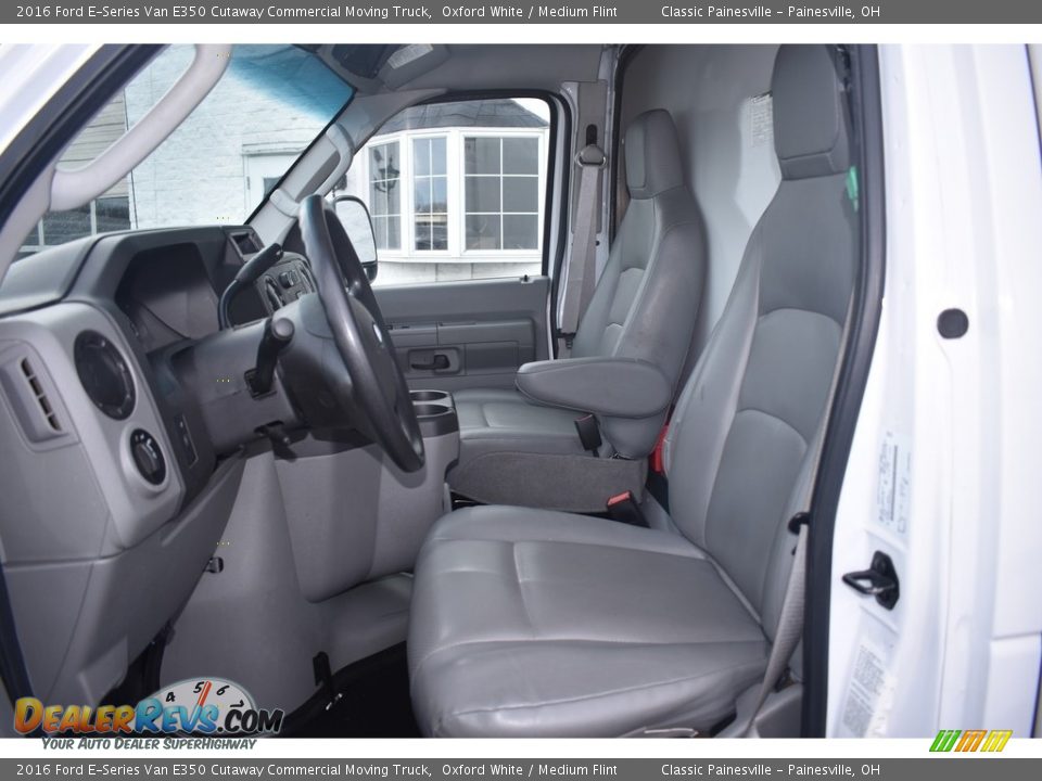 2016 Ford E-Series Van E350 Cutaway Commercial Moving Truck Oxford White / Medium Flint Photo #6