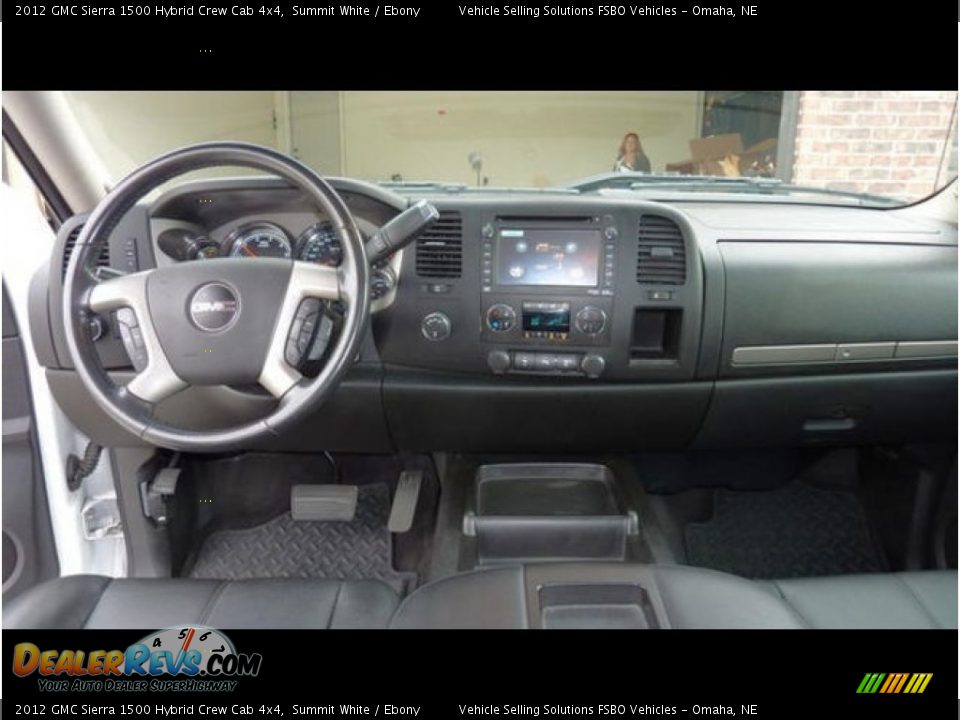 Dashboard of 2012 GMC Sierra 1500 Hybrid Crew Cab 4x4 Photo #7