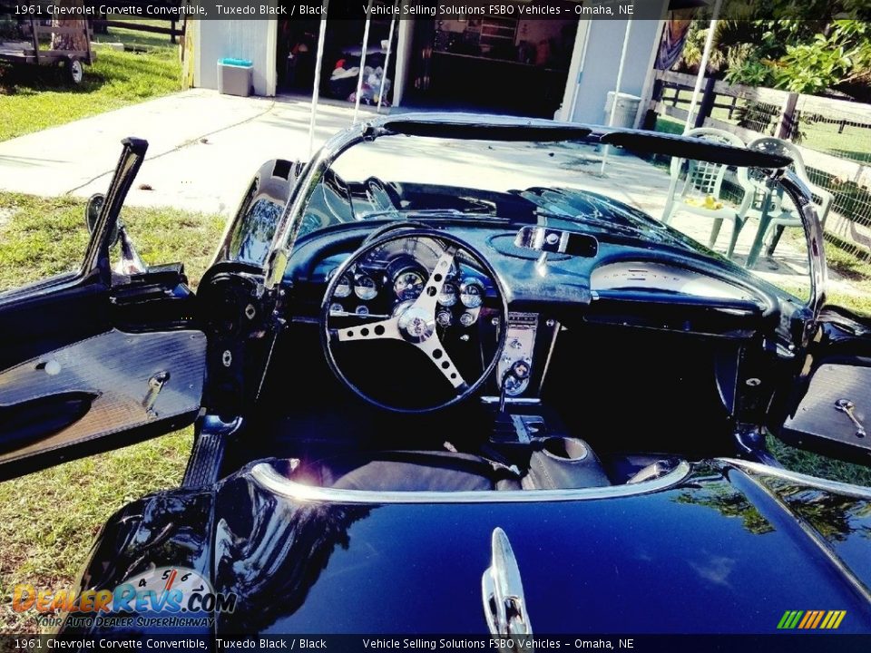 1961 Chevrolet Corvette Convertible Tuxedo Black / Black Photo #10