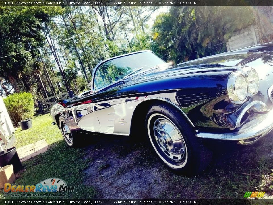 1961 Chevrolet Corvette Convertible Tuxedo Black / Black Photo #18