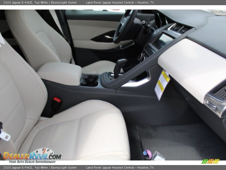 2020 Jaguar E-PACE Fuji White / Ebony/Light Oyster Photo #3