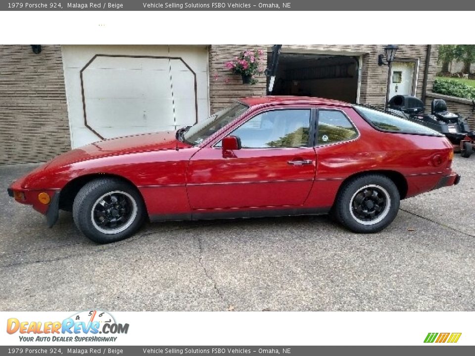 Malaga Red 1979 Porsche 924  Photo #1