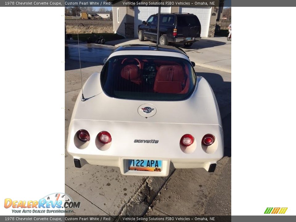 1978 Chevrolet Corvette Coupe Custom Pearl White / Red Photo #3