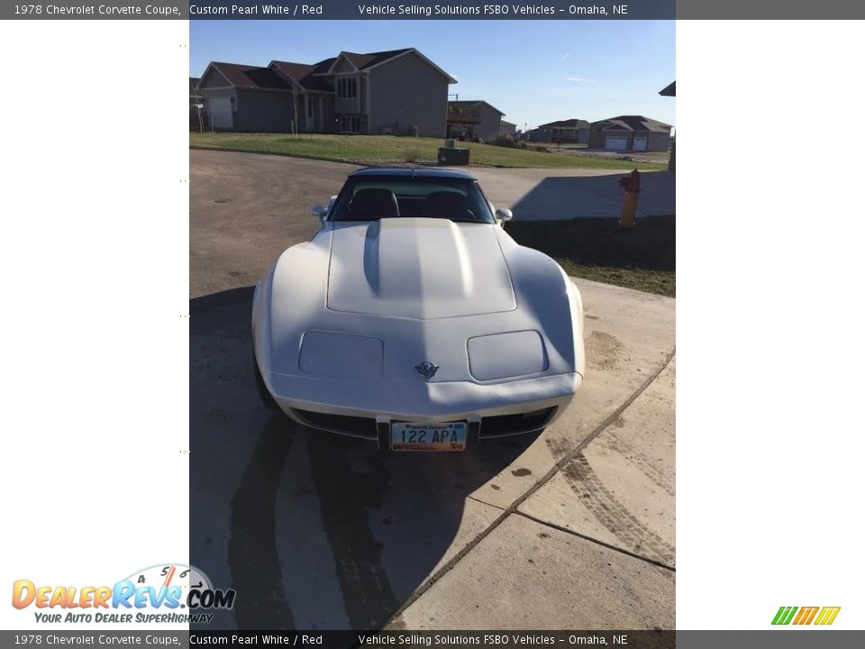 1978 Chevrolet Corvette Coupe Custom Pearl White / Red Photo #5