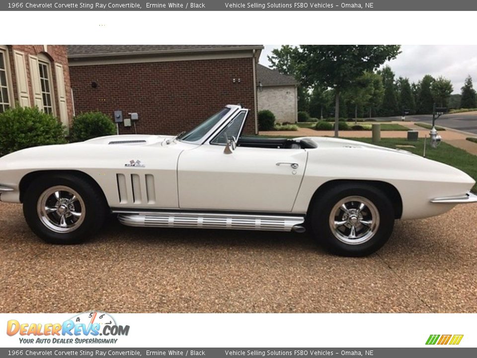 1966 Chevrolet Corvette Sting Ray Convertible Ermine White / Black Photo #1