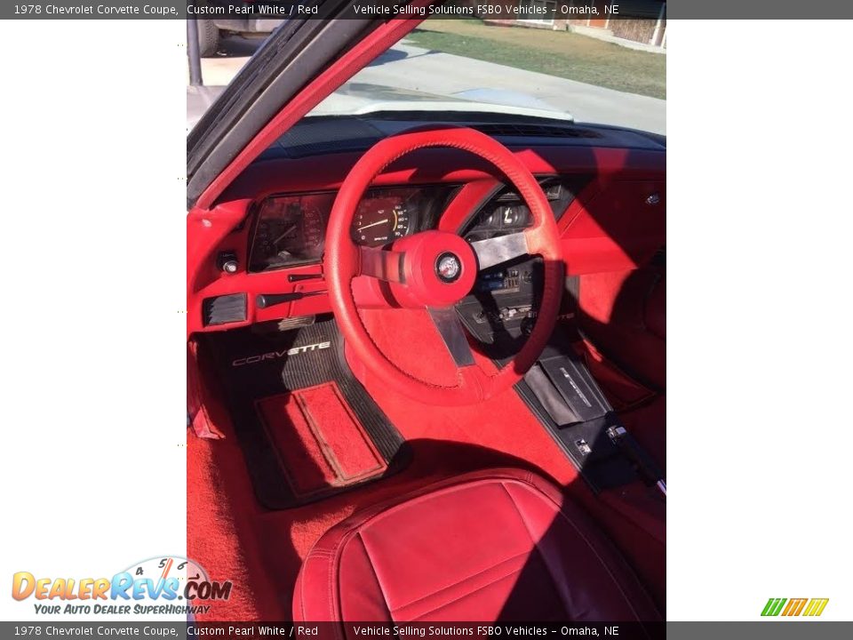 Front Seat of 1978 Chevrolet Corvette Coupe Photo #10