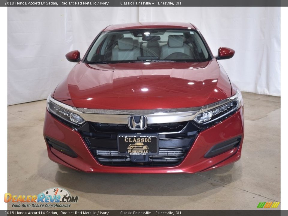 2018 Honda Accord LX Sedan Radiant Red Metallic / Ivory Photo #4