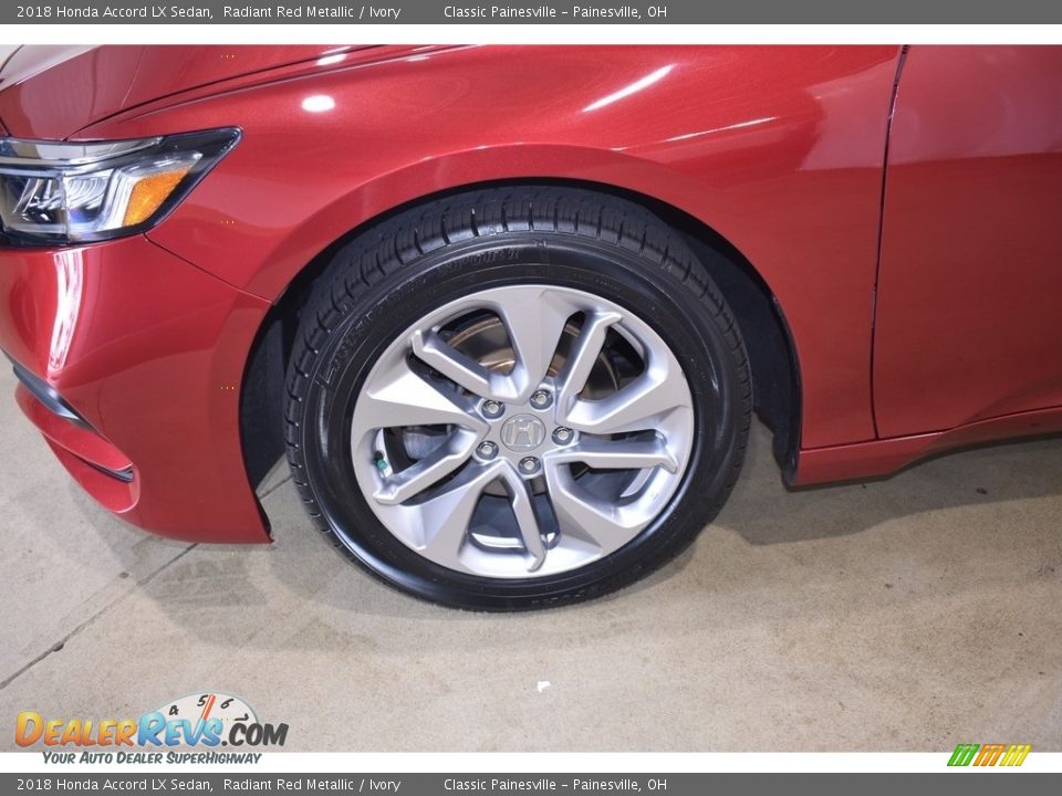 2018 Honda Accord LX Sedan Radiant Red Metallic / Ivory Photo #5