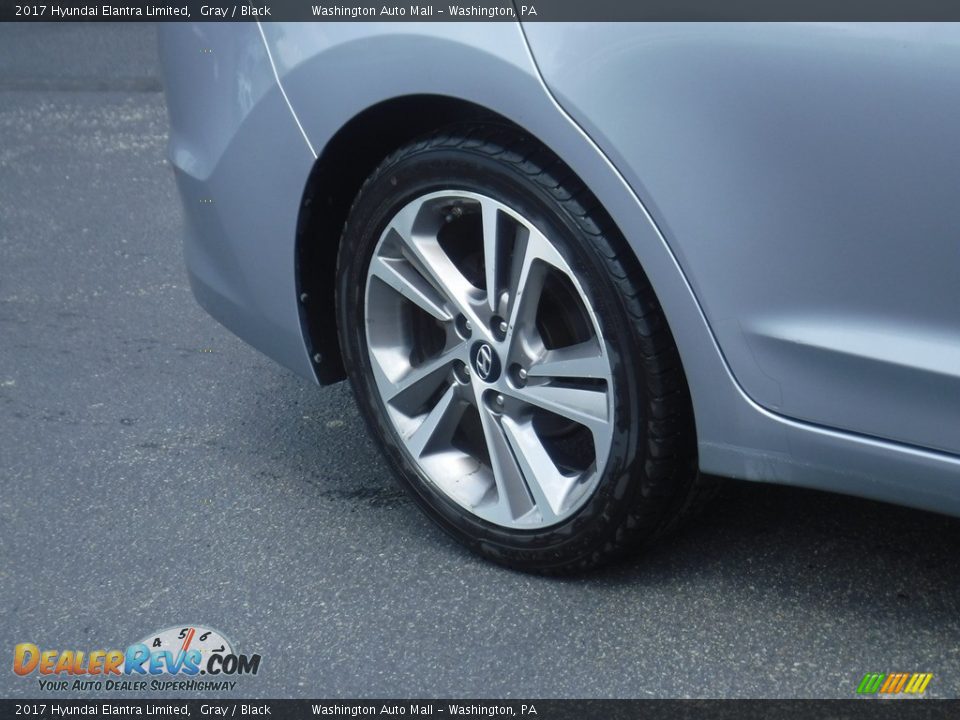 2017 Hyundai Elantra Limited Gray / Black Photo #3