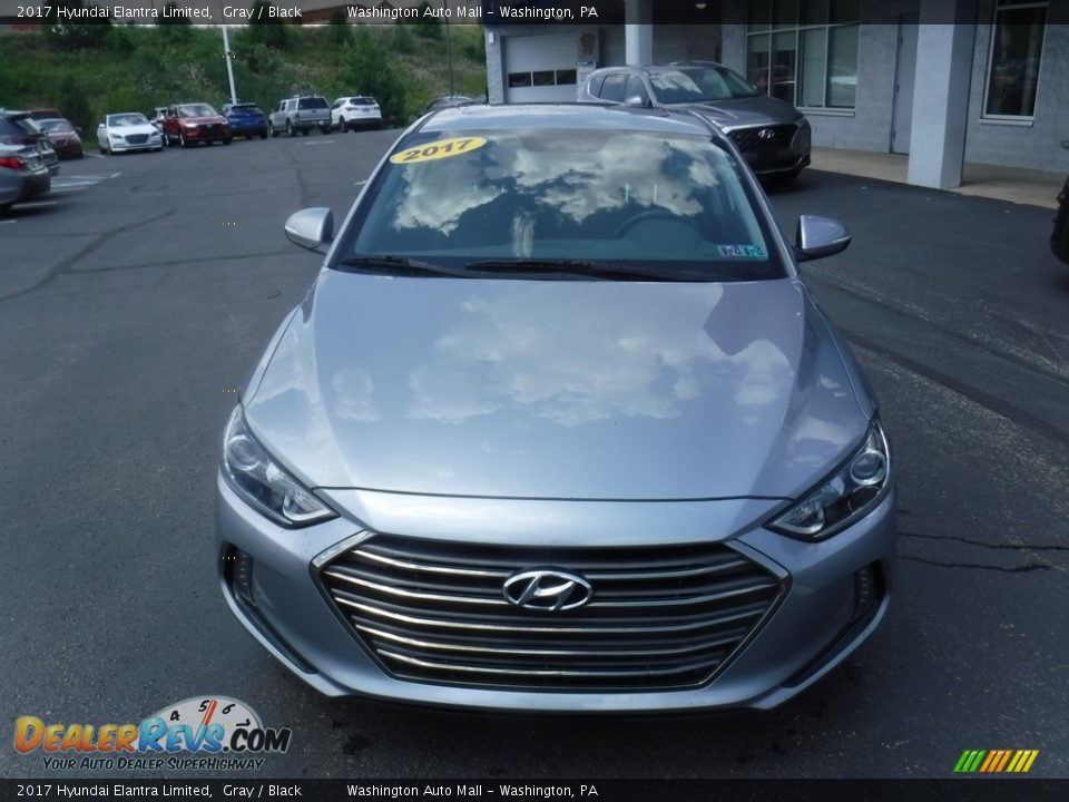 2017 Hyundai Elantra Limited Gray / Black Photo #5