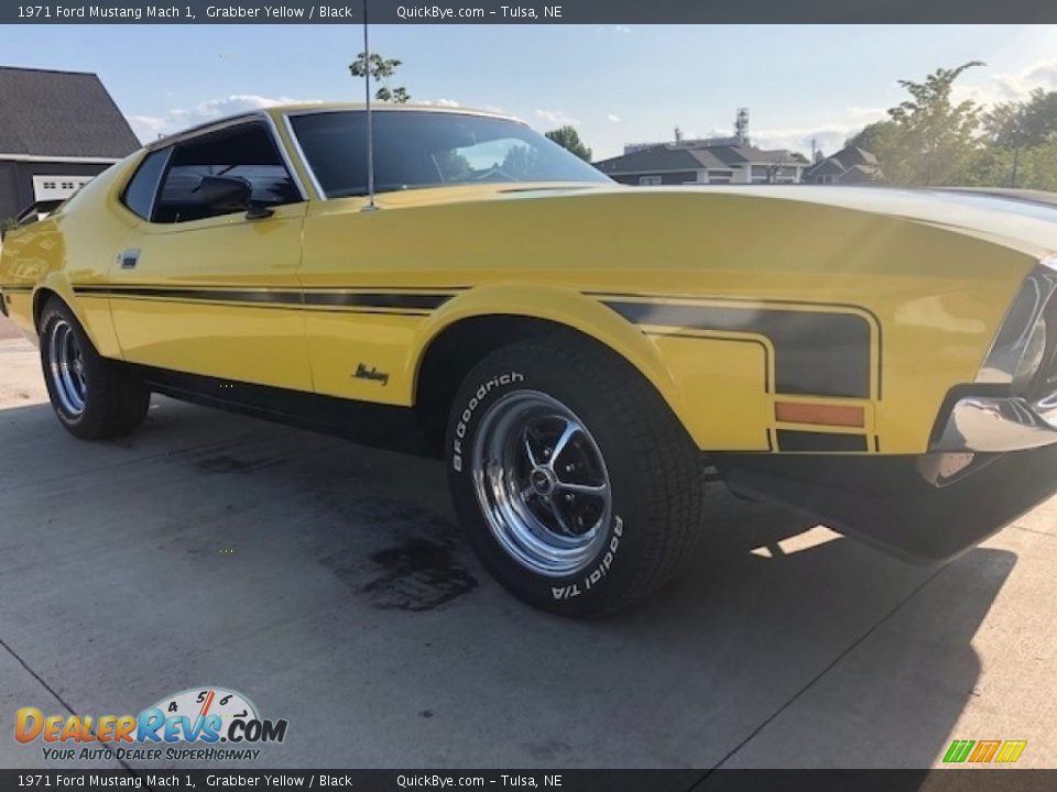 1971 Ford Mustang Mach 1 Grabber Yellow / Black Photo #6