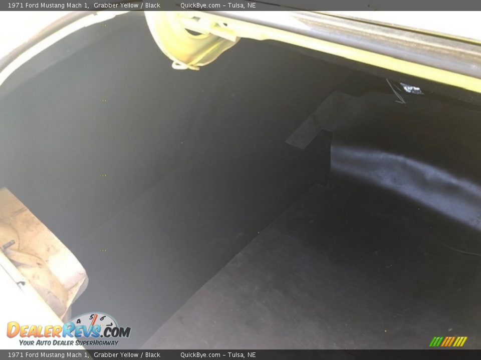 1971 Ford Mustang Mach 1 Grabber Yellow / Black Photo #12