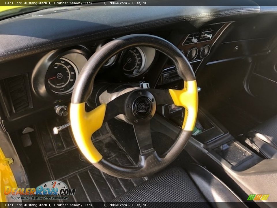 1971 Ford Mustang Mach 1 Grabber Yellow / Black Photo #15