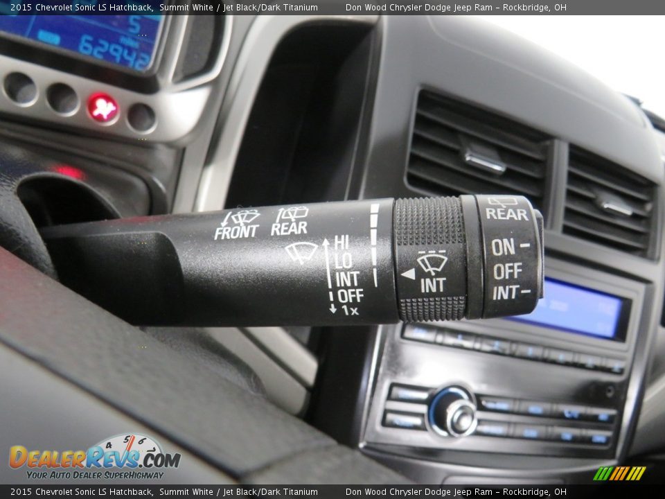 Controls of 2015 Chevrolet Sonic LS Hatchback Photo #25