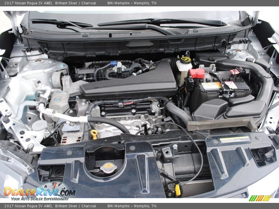 2017 Nissan Rogue SV AWD Brilliant Silver / Charcoal Photo #33