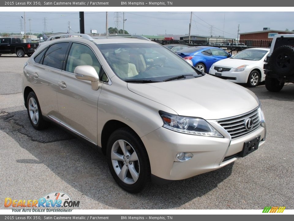 Front 3/4 View of 2015 Lexus RX 350 Photo #7