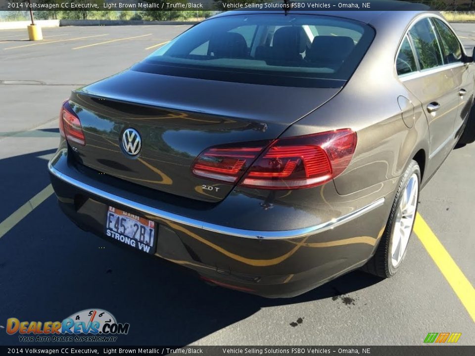 2014 Volkswagen CC Executive Light Brown Metallic / Truffle/Black Photo #5