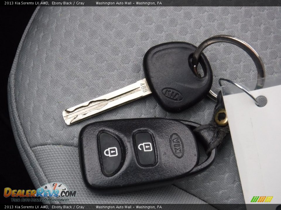2013 Kia Sorento LX AWD Ebony Black / Gray Photo #22