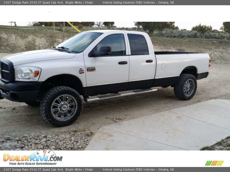 Bright White 2007 Dodge Ram 3500 ST Quad Cab 4x4 Photo #2