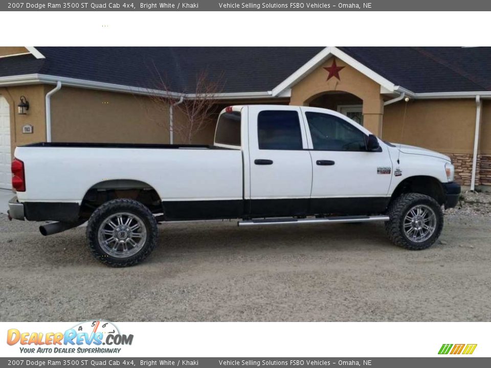 2007 Dodge Ram 3500 ST Quad Cab 4x4 Bright White / Khaki Photo #4