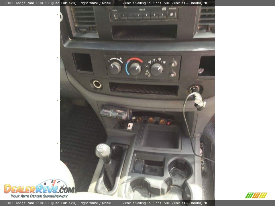 2007 Dodge Ram 3500 ST Quad Cab 4x4 Bright White / Khaki Photo #7
