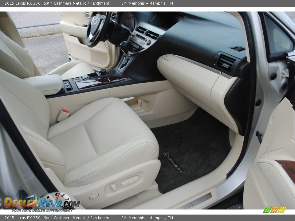 Front Seat of 2015 Lexus RX 350 Photo #32