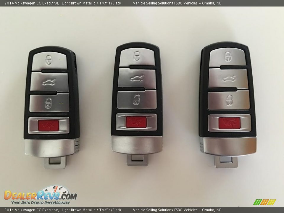 2014 Volkswagen CC Executive Light Brown Metallic / Truffle/Black Photo #26