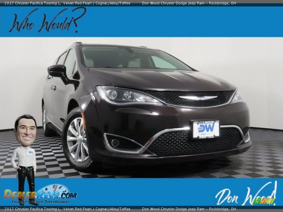 2017 Chrysler Pacifica Touring L Velvet Red Pearl / Cognac/Alloy/Toffee Photo #1