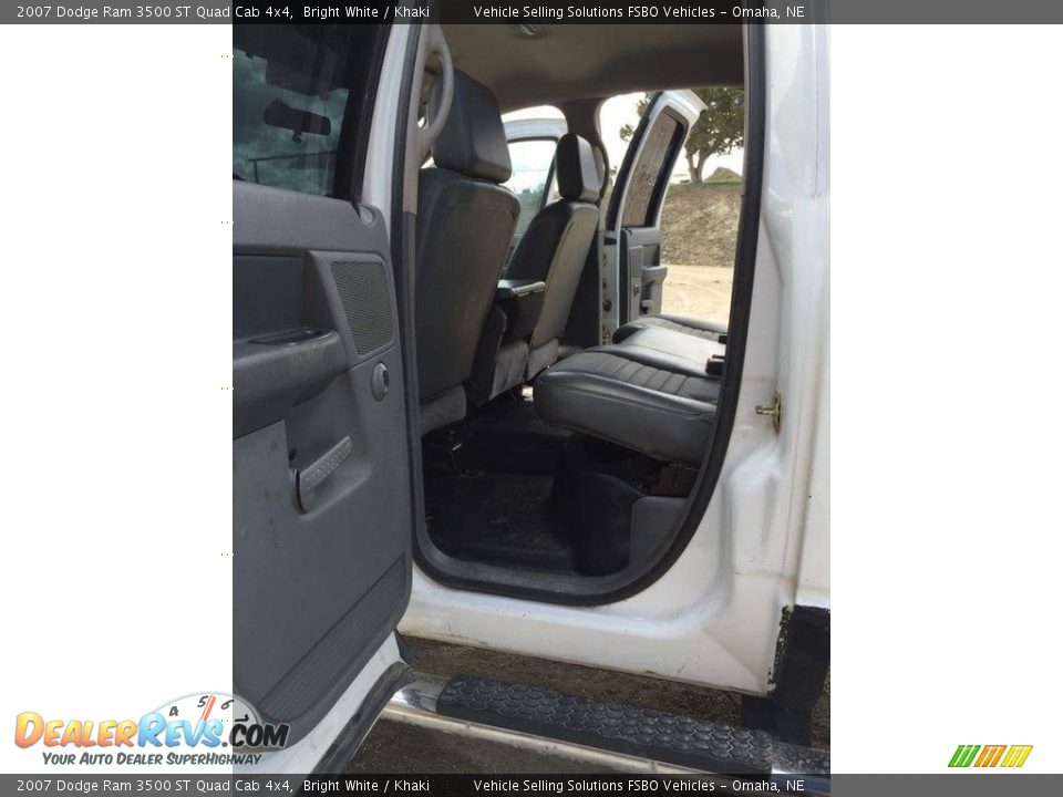 2007 Dodge Ram 3500 ST Quad Cab 4x4 Bright White / Khaki Photo #14