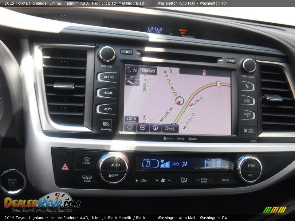 2019 Toyota Highlander Limited Platinum AWD Midnight Black Metallic / Black Photo #3