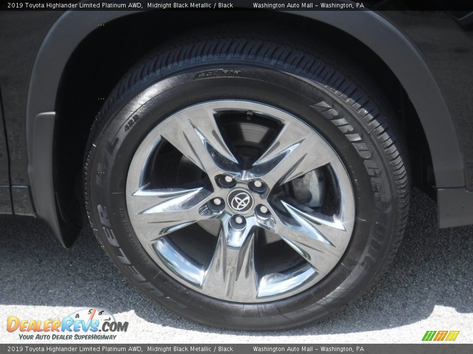 2019 Toyota Highlander Limited Platinum AWD Midnight Black Metallic / Black Photo #10