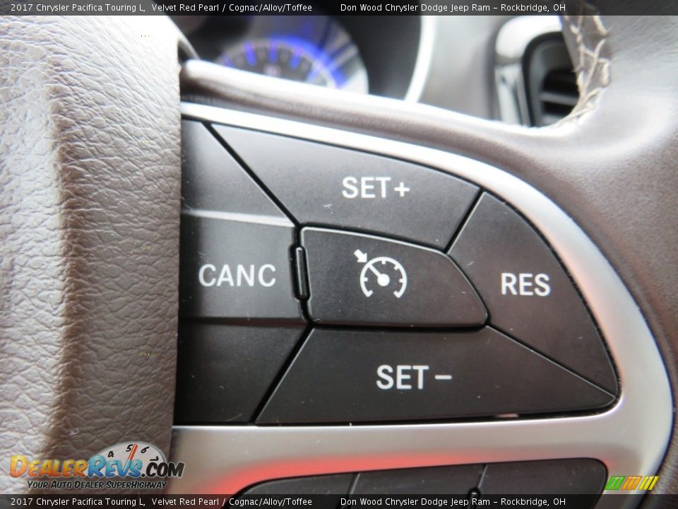 2017 Chrysler Pacifica Touring L Velvet Red Pearl / Cognac/Alloy/Toffee Photo #27