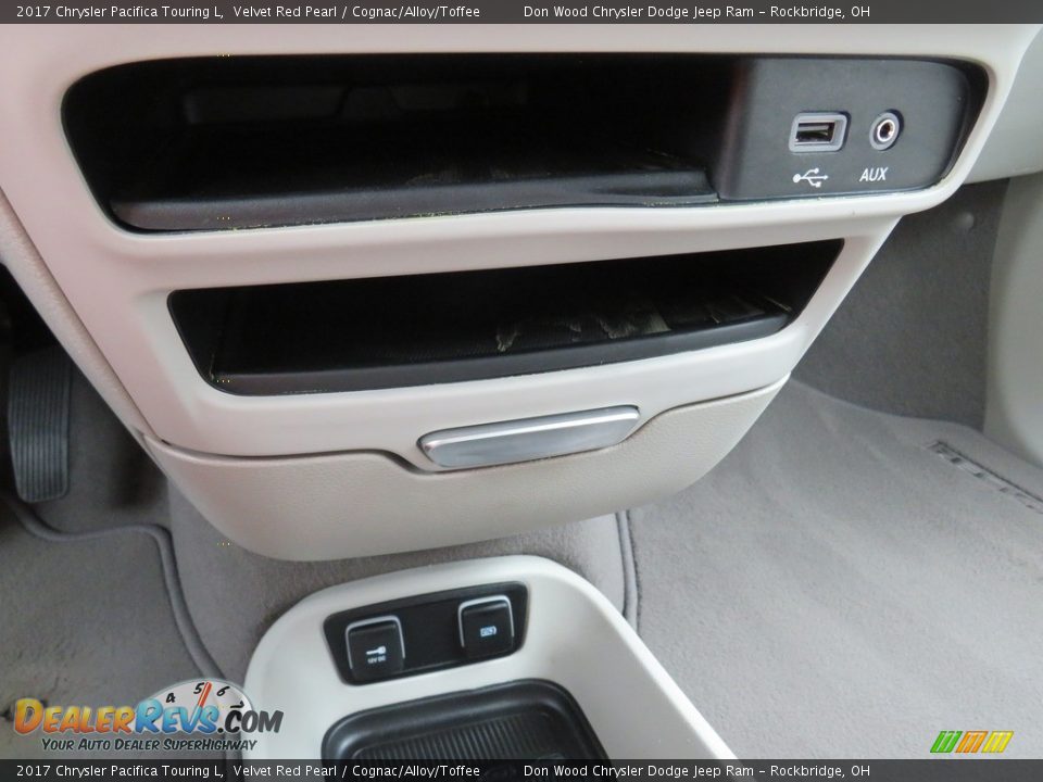 2017 Chrysler Pacifica Touring L Velvet Red Pearl / Cognac/Alloy/Toffee Photo #30