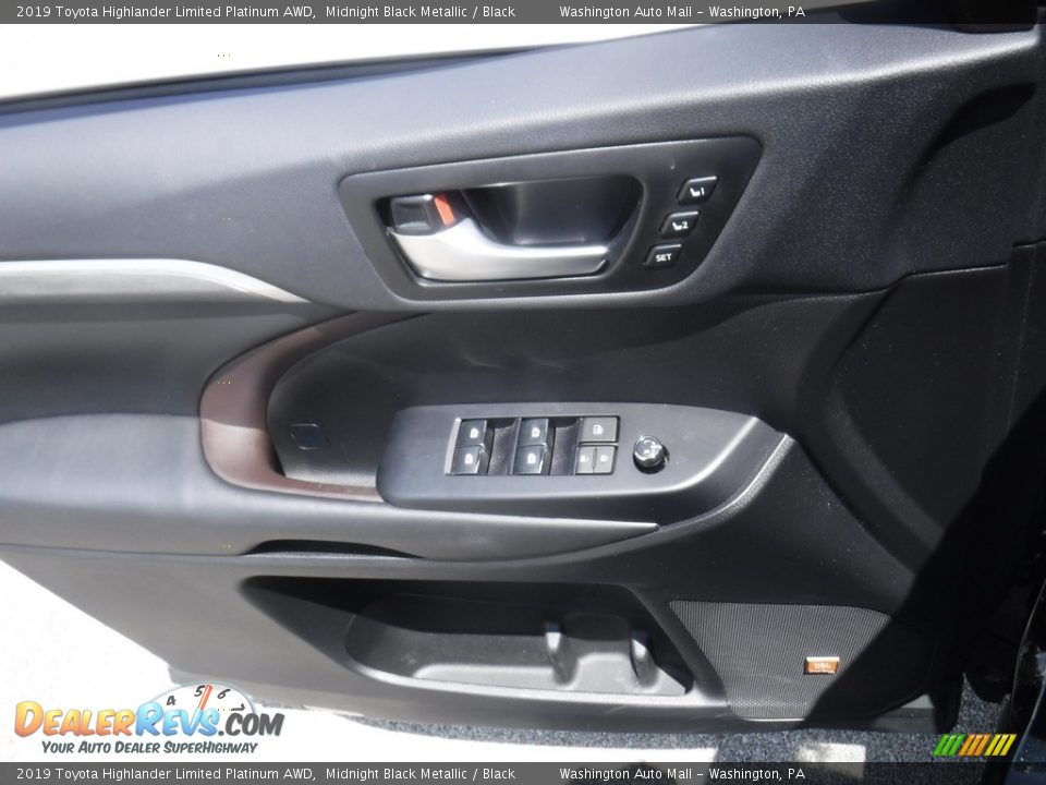 2019 Toyota Highlander Limited Platinum AWD Midnight Black Metallic / Black Photo #22