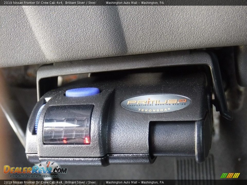2019 Nissan Frontier SV Crew Cab 4x4 Brilliant Silver / Steel Photo #6