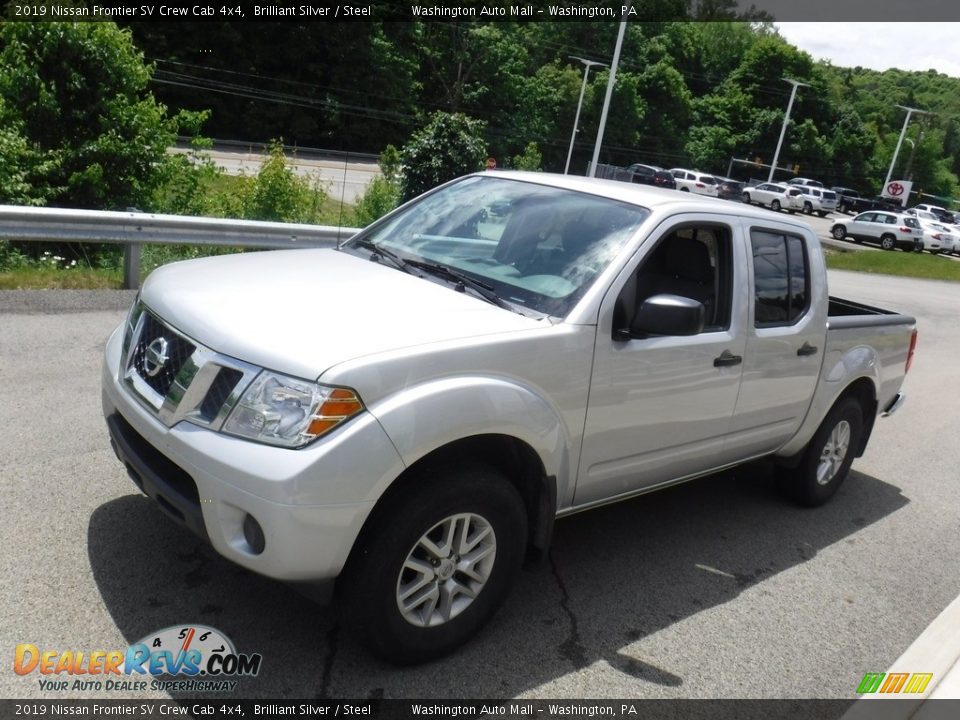 2019 Nissan Frontier SV Crew Cab 4x4 Brilliant Silver / Steel Photo #10