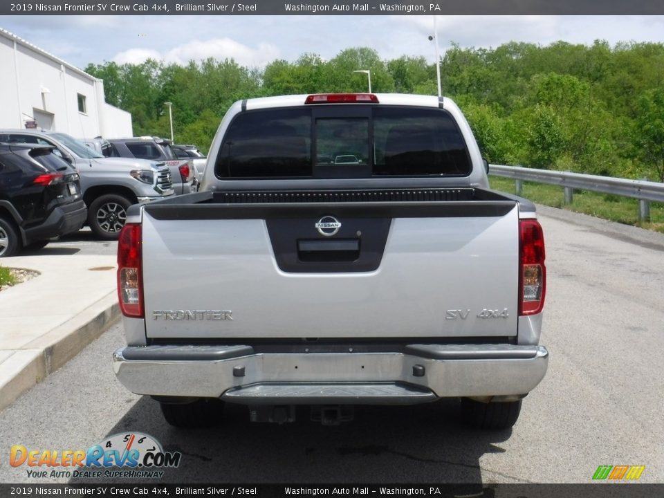 2019 Nissan Frontier SV Crew Cab 4x4 Brilliant Silver / Steel Photo #12
