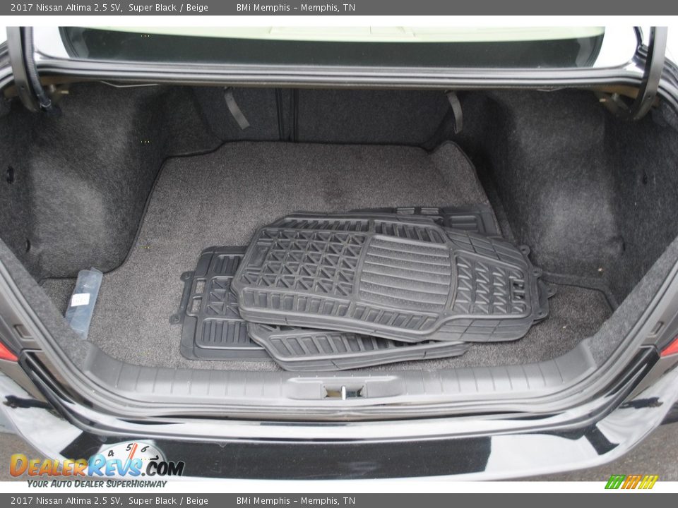 2017 Nissan Altima 2.5 SV Super Black / Beige Photo #24